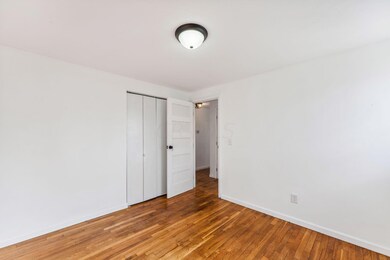 7-web-or-mls-1851-somerset-ct-e