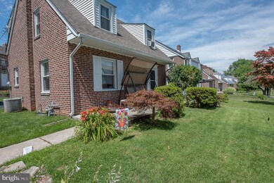 709 Braxton Rd, Ridley Park, PA 19078 - photo 4