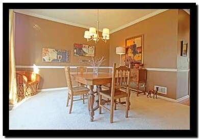 312 S Forest Ave, Batavia, IL 60510 - photo 2