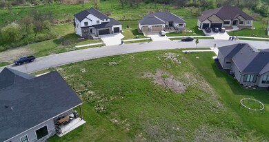 11249 W Deer Creek Dr, Winfield, IN 46307 - photo 2