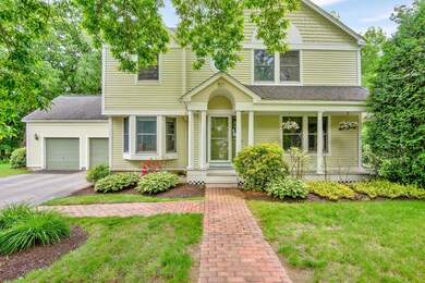 20 Clipper Cir Yarmouth ME-large-002-032