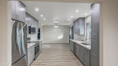 344 E Taylor St, Tempe, AZ 85281 - photo 2