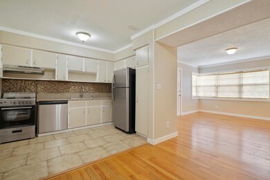 6305 Badnur Dr, Jacksonville, FL 32210 - photo 6