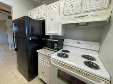 306 E Ocean Ave unit 206, Boynton Beach, FL 33435 - photo 3