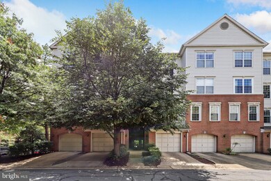 2331 Henshaw Place unit 302, Alexandria, VA 22311 - photo 3