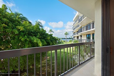 2778-S-Ocean-Blvd-204S-Palm-Beach-MKH_74