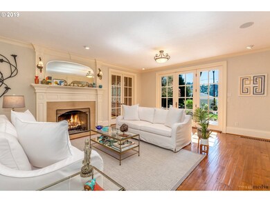 2575 Summit Dr, Lake Oswego, OR 97034 - photo 3