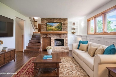 516 Colt Ave, Bismarck, ND 58503 - photo 5