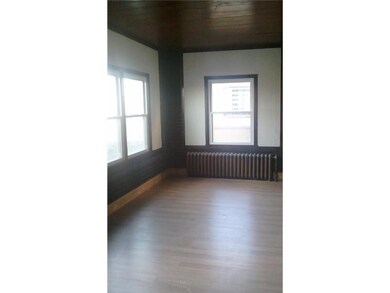 Sunroom.