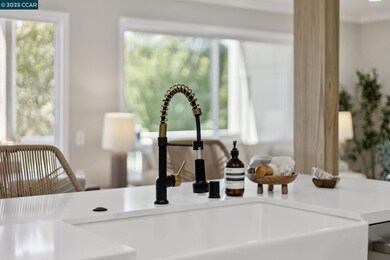 2101 Golden Rain Rd unit 14, Walnut Creek, CA 94595 - photo 3