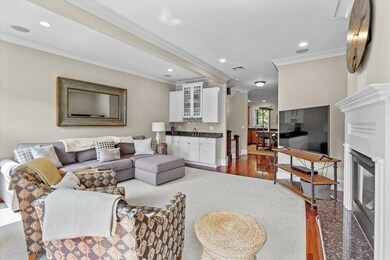 474 E 4th St unit 3, Boston, MA 02127 - photo 4