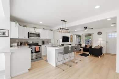 4921 Donnelly Ave, Fort Worth, TX 76107 - photo 3