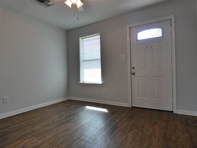 507 Houston St unit 1, Rosenberg, TX 77471 - photo 5