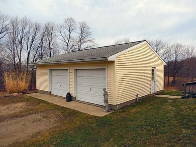 Parking Lot/Garage.