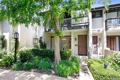 5757 Owensmouth Ave unit 9, Woodland Hills, CA 91367 - photo 2