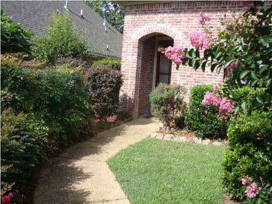 INVITING ENTRY
