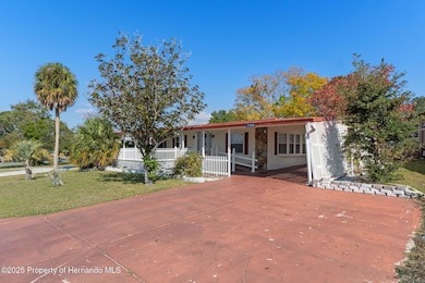 7444 Highpoint Blvd, Brooksville, FL 34613 - photo 3