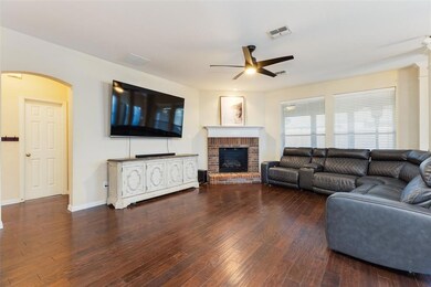 300 Highland Park Ln, Wylie, TX 75098 - photo 6