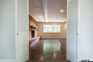 3919 Fry Ave, Tyler, TX 75701 - photo 7