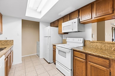 14777 Wunderlich Dr unit 1506, Houston, TX 77069 - photo 7