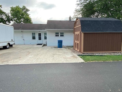 461 Canal St, Roanoke, IN 46783 - photo 2