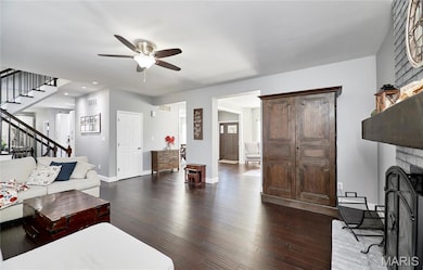 7373 Little Oaks Dr, O Fallon, MO 63368 - photo 5