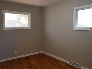 709 Edwards St, Grand Ledge, MI 48837 - photo 6