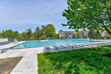 196 Wyndham Place, Trenton, NJ 08691 - photo 4