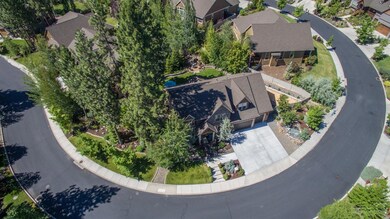 60796 Goldenwood Loop, Bend, OR 97702 - photo 3