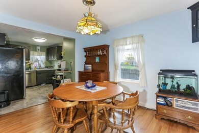 6 Ellestuen Rd, Worcester, MA 01606 - photo 5