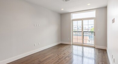 434 Mcgrath Hwy unit 409, Somerville, MA 02143 - photo 5