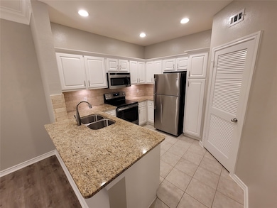 2350 Westcreek Ln unit 4206, Houston, TX 77027 - photo 6