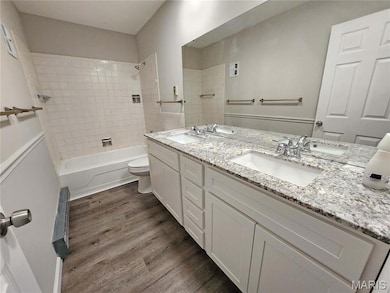 7609 Hazelcrest Dr unit C, Hazelwood, MO 63042 - photo 5