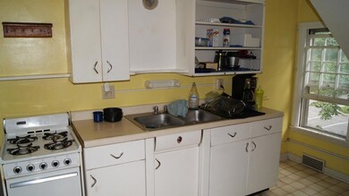 Kitchen1