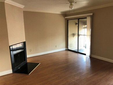 10100 S Gessner Rd unit 406, Houston, TX 77071 - photo 5