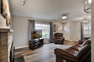 Living Room 4