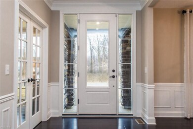 845 Birdsong Ct, Aurora, OH 44202 - photo 2