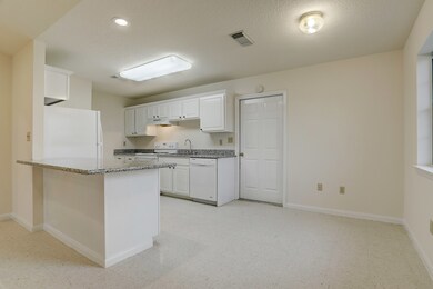 16711 N Wayne Ln unit 1, Pearland, TX 77584 - photo 4