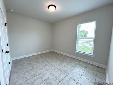 4944 Catalpa Dr, Addis, LA 70710 - photo 3