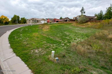 870 & 876 Shoshone Dr, Douglas, WY 82633 - photo 3