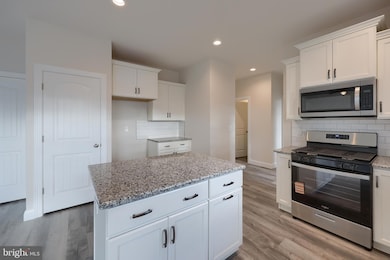 120 Eli Dr, York, PA 17404 - photo 7