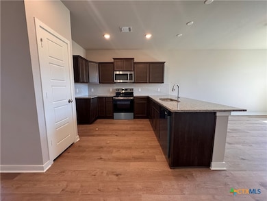 409 University Ave, Troy, TX 76579 - photo 6