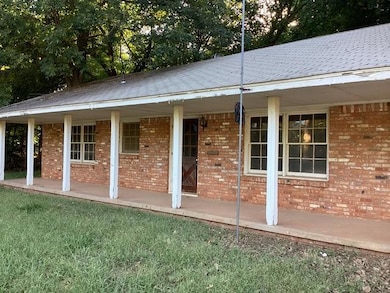 1119 N Walker Dr, Guthrie, OK 73044 - photo 3