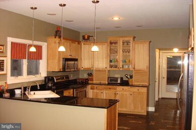 388 Off Rt 13 1, Berkeley Springs, WV 25411 - photo 5