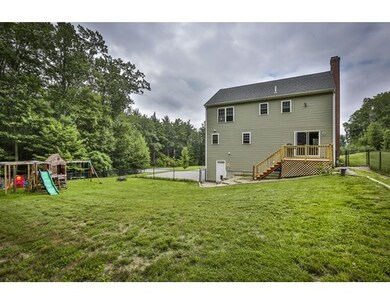 177 Victoria Ln, Fitchburg, MA 01420 - photo 3