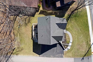 1079 Maplewood Ave, Portsmouth, NH 03801 - photo 7