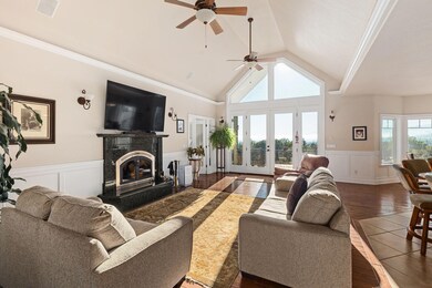 2-web-or-mls-301-diamond-way