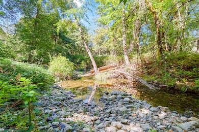 268 Pickett Creek Rd, Grants Pass, OR 97527 - photo 4