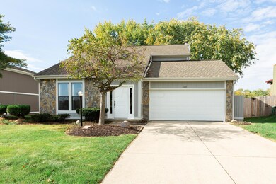 2485 Sutter Pkwy, Dublin, OH 43016 - photo 2