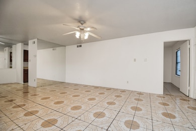 9700 Leawood Blvd unit 1205, Houston, TX 77099 - photo 6